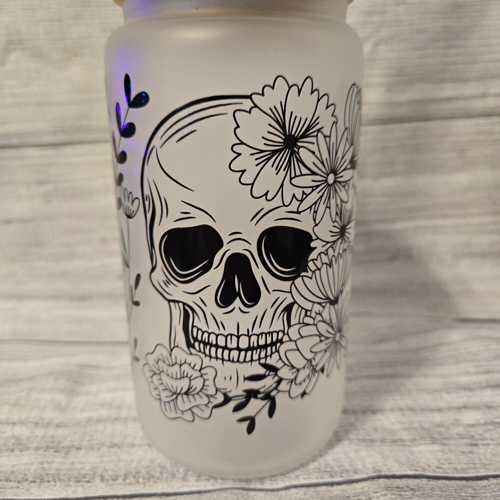 Skull Frosted Libby Glass 16oz